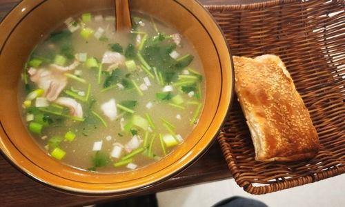 娱乐吃瓜君肚包肉,娱乐吃瓜君的美食探险之旅